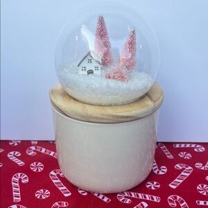 Snow Globe Candle Cinnamon Spice